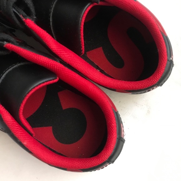 Converse | Chuck Taylor Low Top - Picture 3 of 6